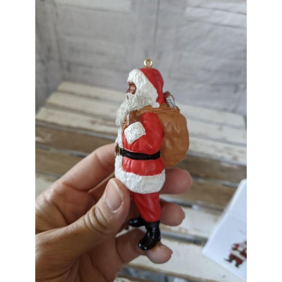 Hallmark jolly Santa 2012 ornament Xmas holiday tr - Picture 2 of 6